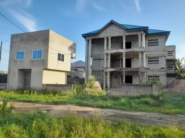 16 Bed Room Apartment